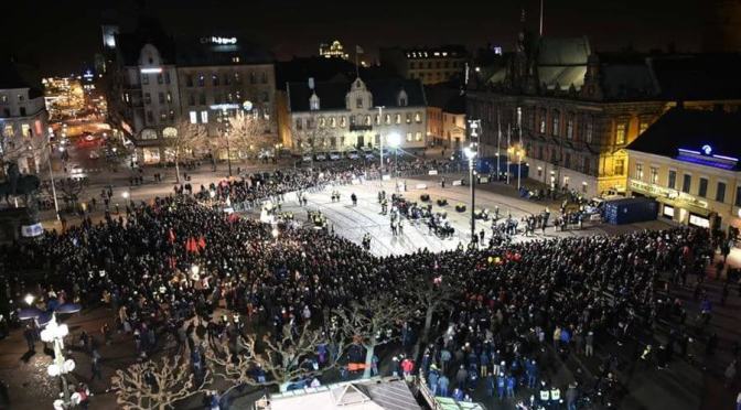 Stop Islamofòbia. Encerclem Pegida. L’Hospitalet, 11-M
