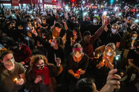 george-floyd-candles-brooklyn
